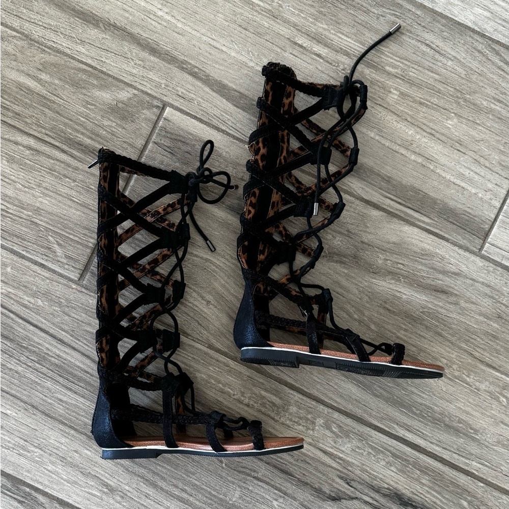 Black Lace-Up Gladiator Sandals